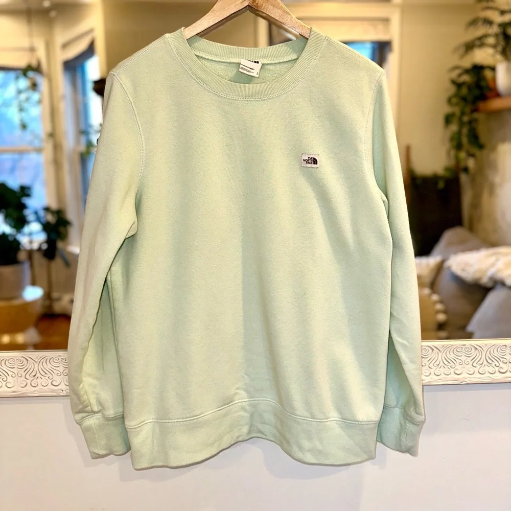 The North Face Light Mint Green Crew Neck Cotton Long Sleeve Sweatshirt Large